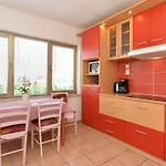 Apartment Valbandon With Pool 31 Fazana