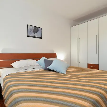 Valbandon With Pool 31 Appartement *